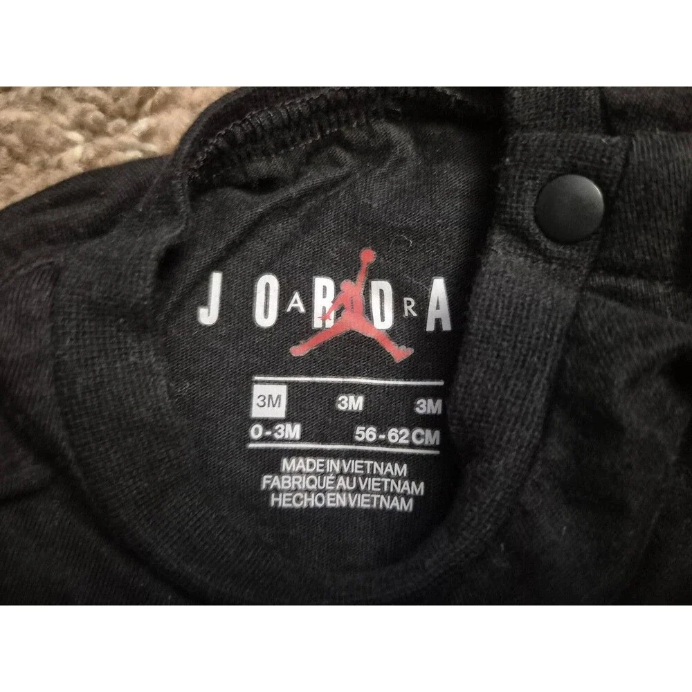 Air jordan one piece rompers size 3 months